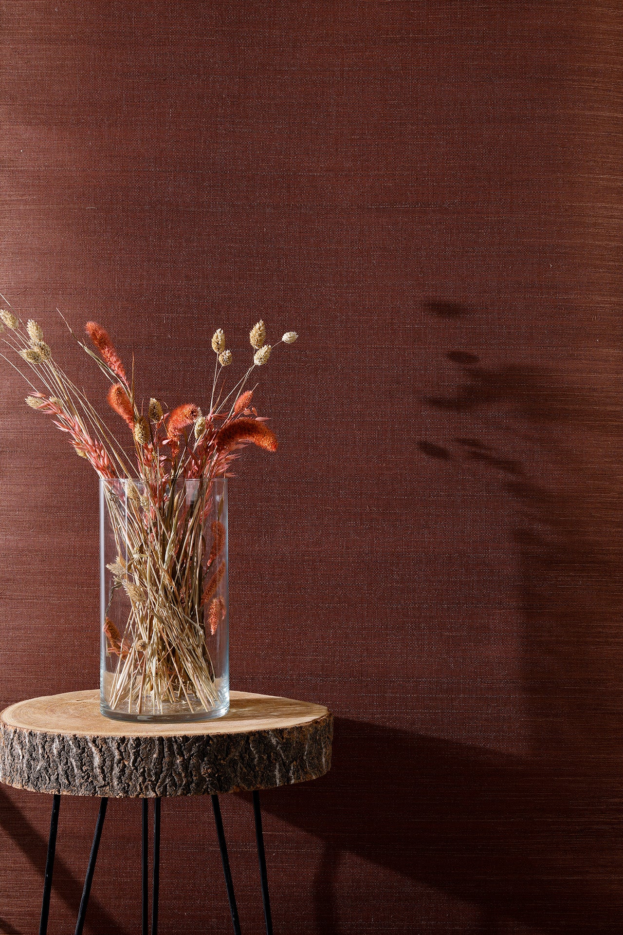 Looking for a brown coloured sisal wallpaper?