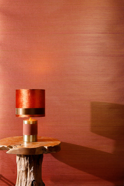 Our "Hotel Classy" sisal wallpaper, brings a touch of luxury and warmth to any space. Crafted with meticulous attention to detail, this textured wallpaper adds a sophisticated, natural element to your room. The name says it all.